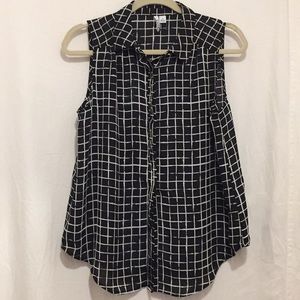 Elle Small Blouse Black and white squares NWT